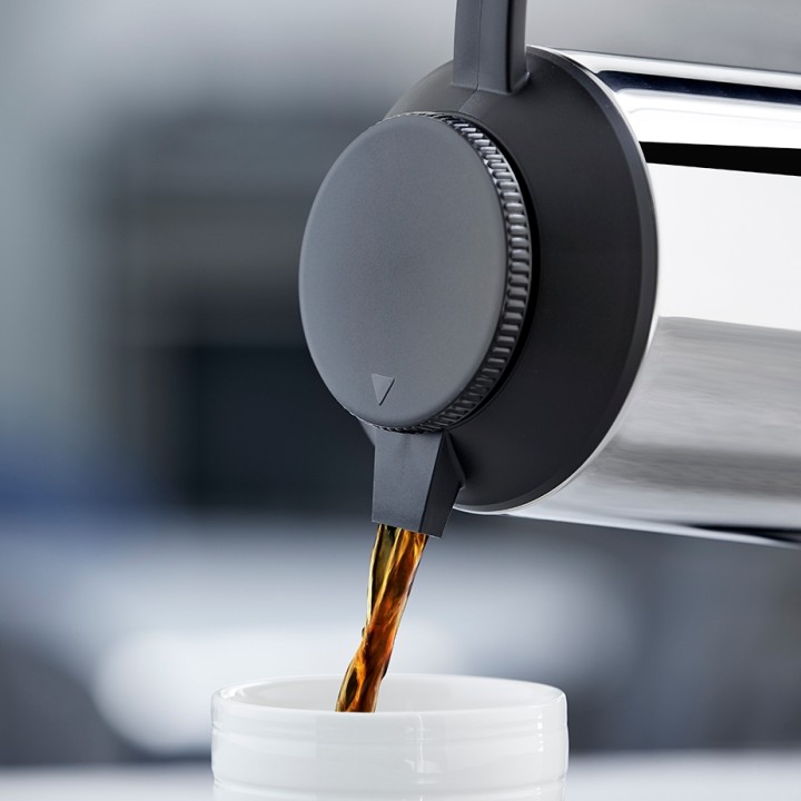 Tiger Thermos jug - Chrome