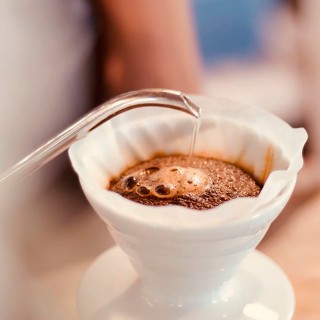 Hario Cup Dripper V60 White 1 cup