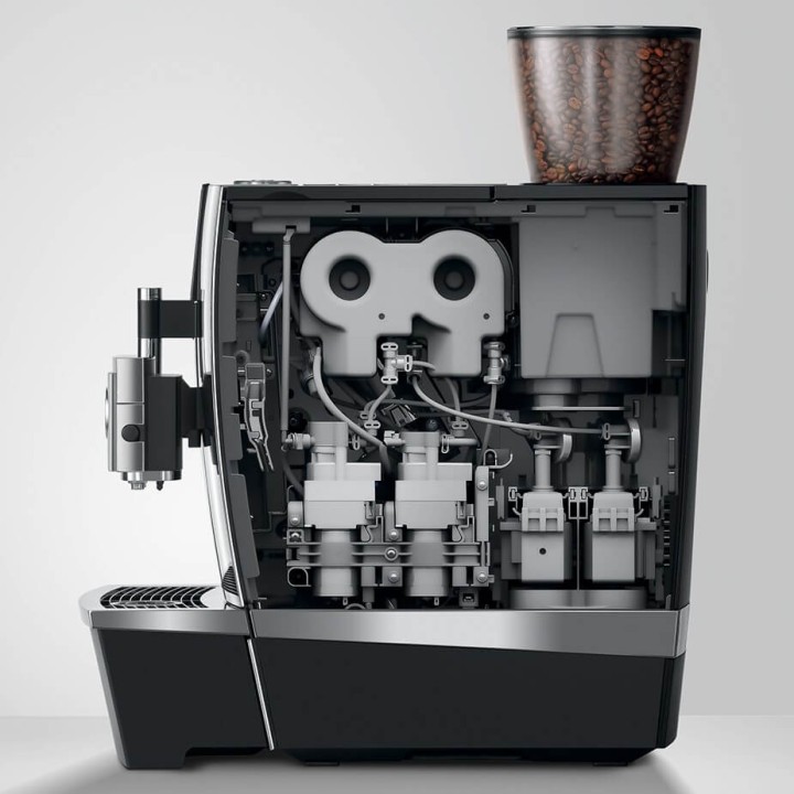 Jura Giga X8c (EB) Alu Black Espresso Machine Incl. Starter Pack