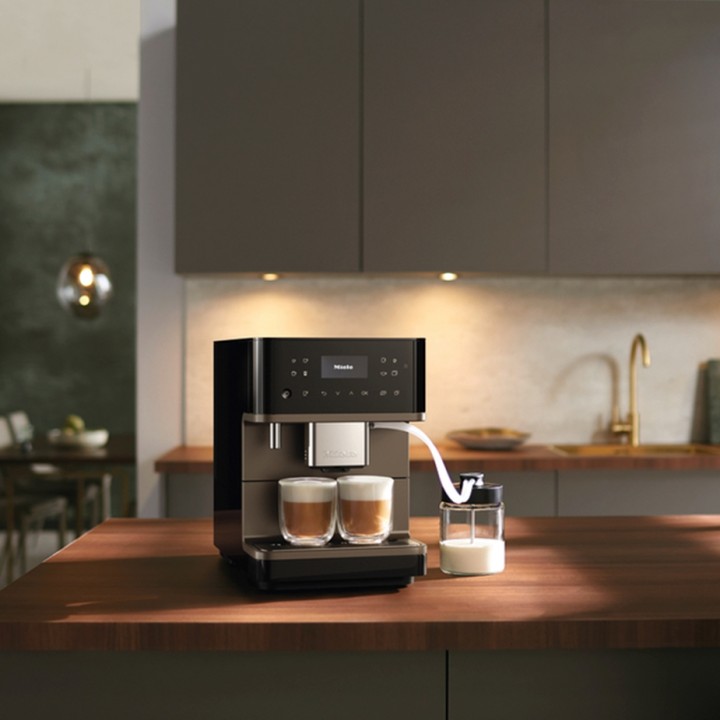 Miele CM 6360 MilkPerfection Obsidian black Bronze