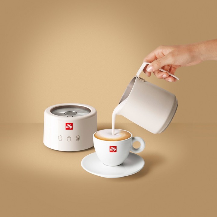 Illy Milk Frother White