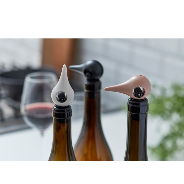 Zone Rocks Black Wine Stopper