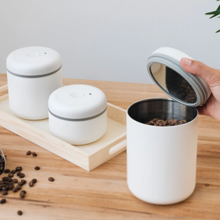 Fellow Atmos Vacuum Steel Container Matte White 0.7 L