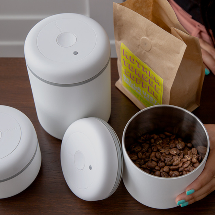 Fellow Atmos Vacuum Steel Container Matte White 0.7 L