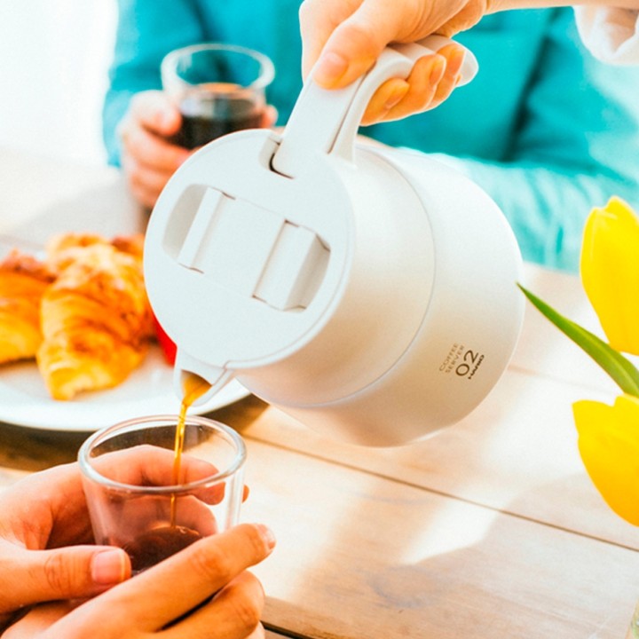 Hario V60-02 Stainless Steel Plus Server 0.6 L White