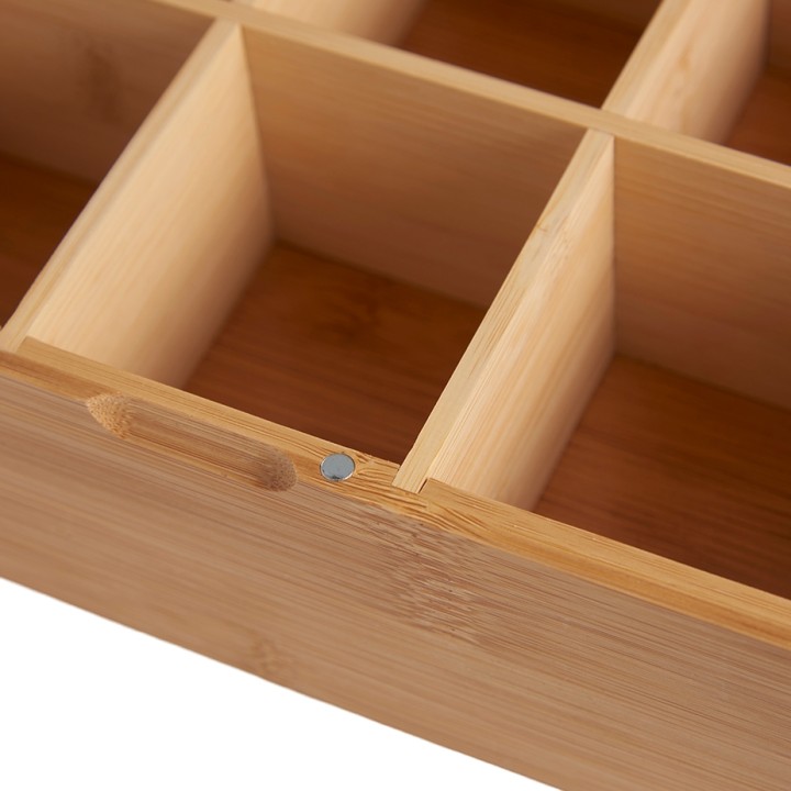 DAY Useful Everyday Bamboo tea box with lid