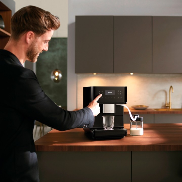 Miele CM 6560 MilkPerfection Obsidian Black PearlFinish Espresso Machine