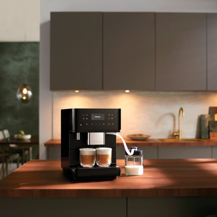 Miele CM 6560 MilkPerfection Obsidian Black PearlFinish Espresso Machine