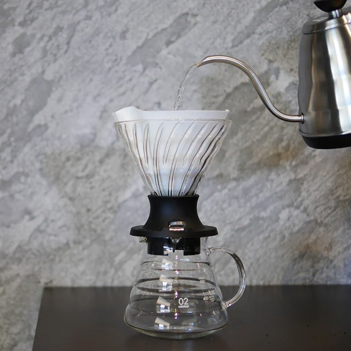 Hario Immersion Switch Dripper 2-cup. Includes 40 filters