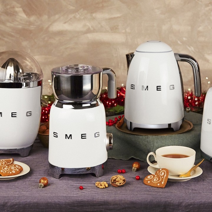 Smeg MFF11WHEU Milk Frother White