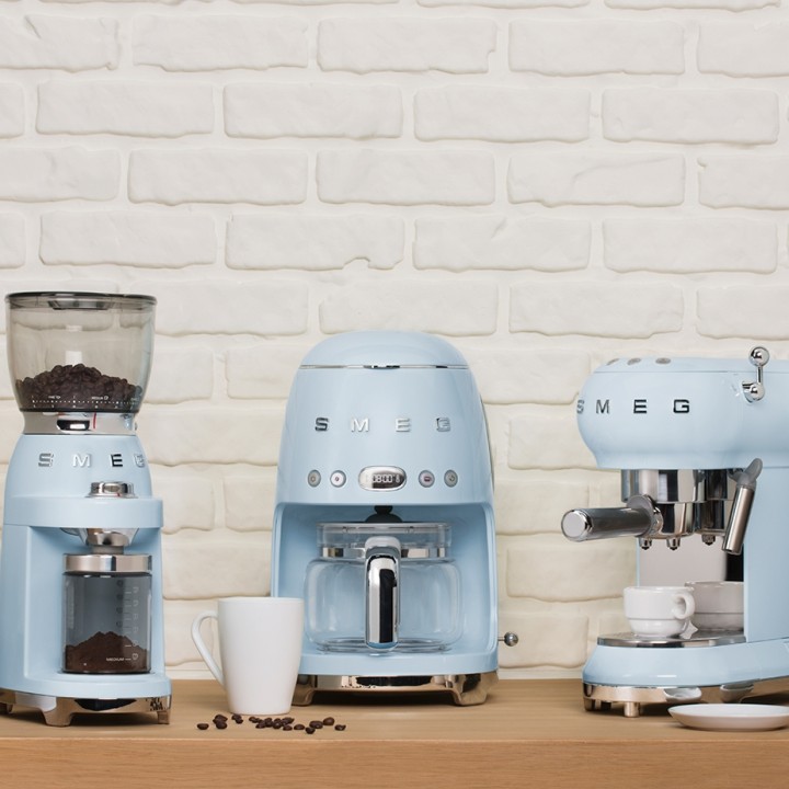 Smeg DCF02PBEU Drip Coffee Maker Pastel Blue