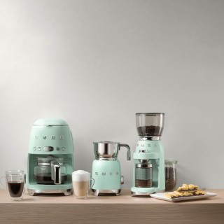 Smeg DCF02PGEU Drip Coffee Maker Pastel Green