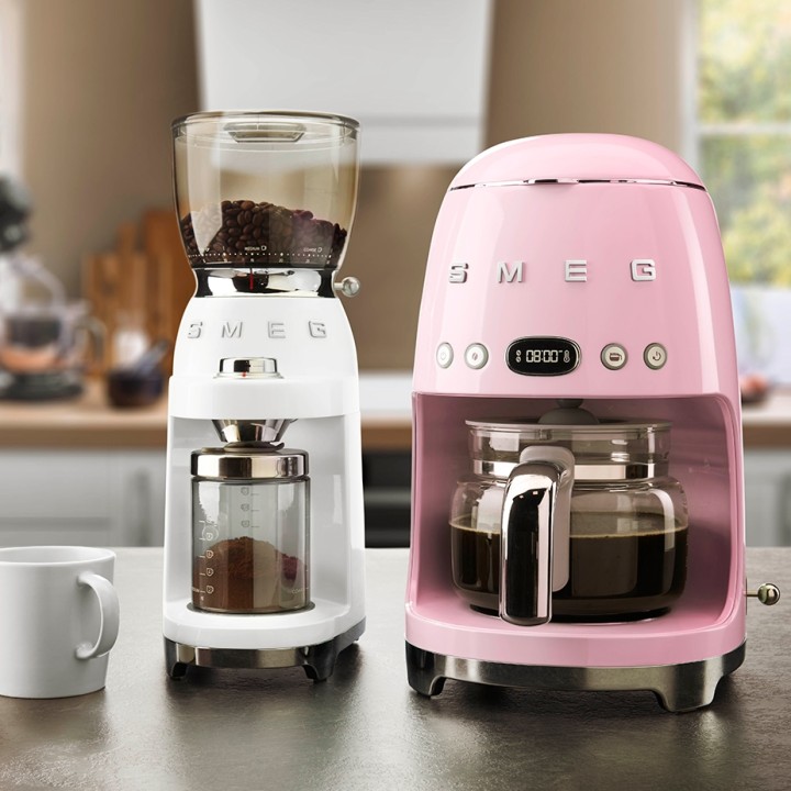 Smeg DCF02PKEU Drip Coffee Maker Pink