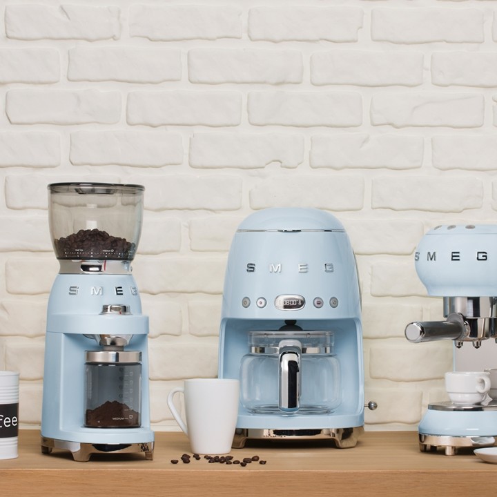 Smeg CGF01PBEU Coffee grinder Pastel blue
