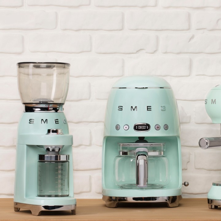Smeg CGF11PGEU Coffee Grinder Pastel Green