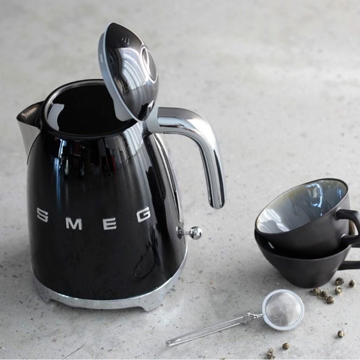 Smeg KLF03BLEU Electric Kettle 1.7L Black