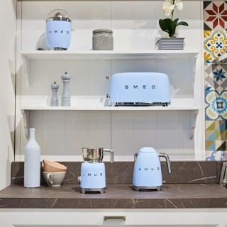 Smeg KLF03PBEU Electric kettle 1.7 L Pastel blue