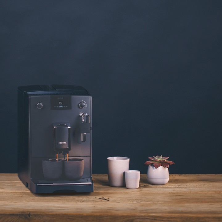 Nivona NICR 550 Matte Black Espresso Machine Incl. 4.2 kg Rigtig Kaffe