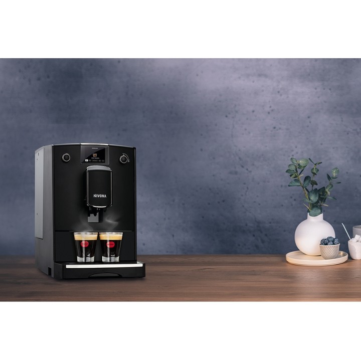 Nivona NICR 690 Matte Black Espresso Machine Incl. 4.2 kg Rigtig Kaffe