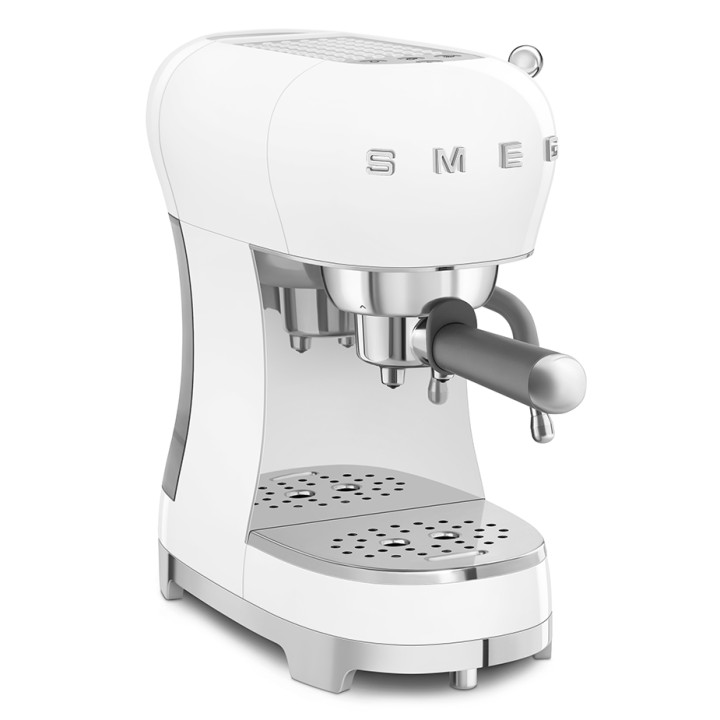 Smeg ECF02WHEU Espresso machine White