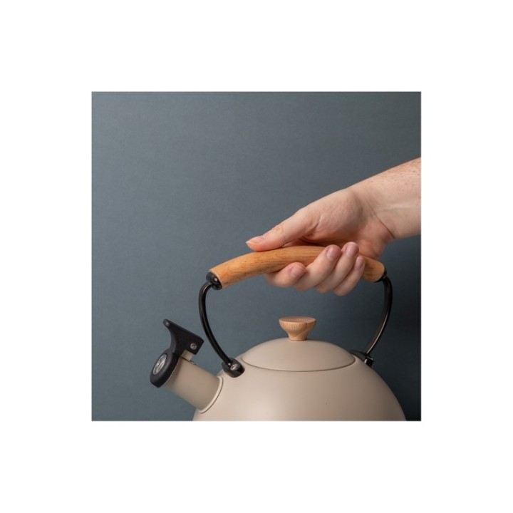 La Cafetière 1.6 L Kettle Latte with Wood