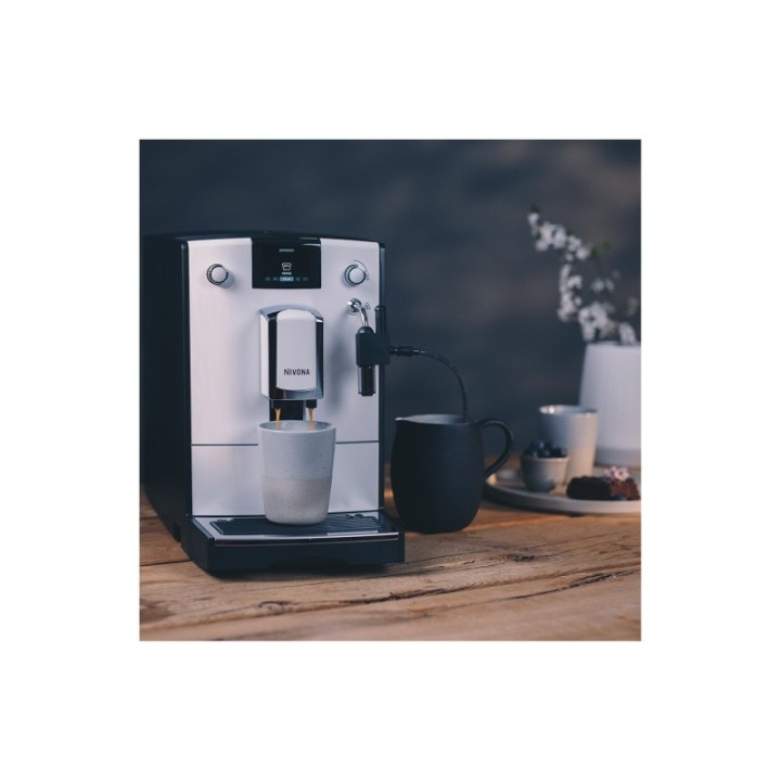 Nivona NICR 560 White Espresso Machine Incl. 8x400g Rigtig Kaffe Organic
