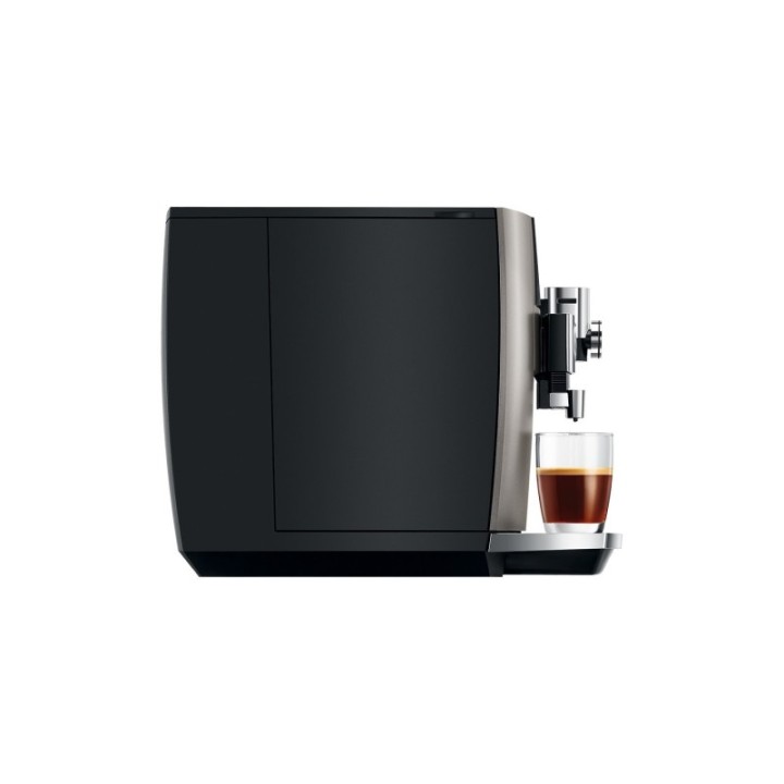 Jura J8 (EA) Inkl. Plejepakke, Mælkebeholder, Filter & 3 kg kaffe