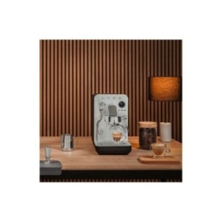 Smeg EMC02BLMEU Minipro Semiautomatisk Espressomaskine