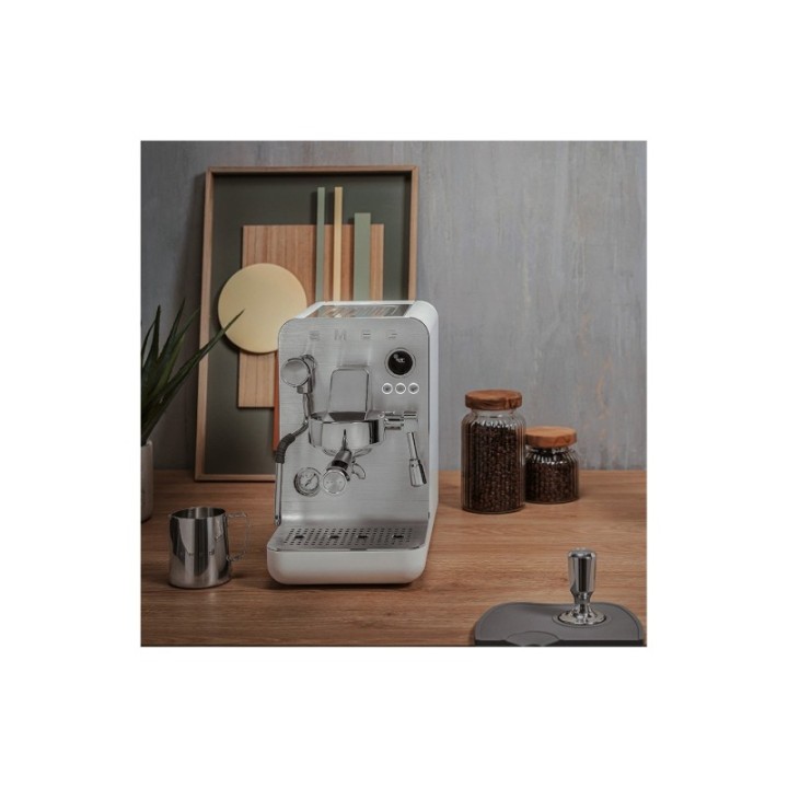 Smeg EMC02WHMEU Minipro Semiautomatisk Espressomaskine Hvid