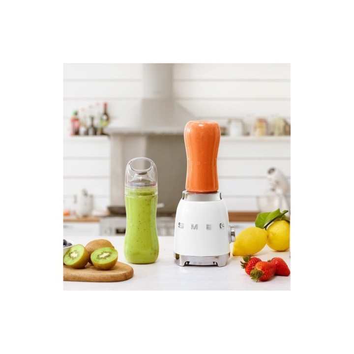 Smeg PBF01WHEU Personal Blender Hvid