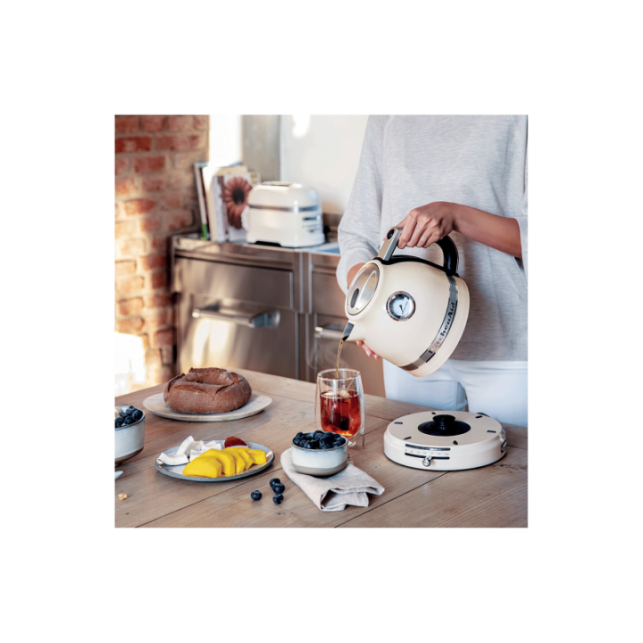 KitchenAid 5KEK1522EAC Artisan Elkedel 1,5 L Creme