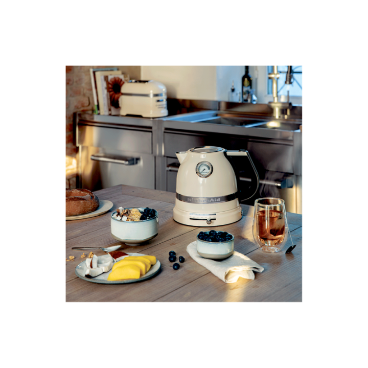 KitchenAid 5KEK1522EAC Artisan Elkedel 1,5 L Creme