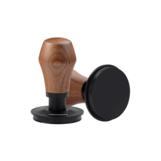 Normcore V4 Tamper med Fjeder & Titaniumsbelægning 58 mm Valnød