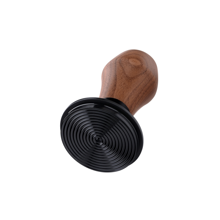 Normcore V4 Tamper med Fjeder, Riller & Titaniumsbelægning 58 mm Valnød