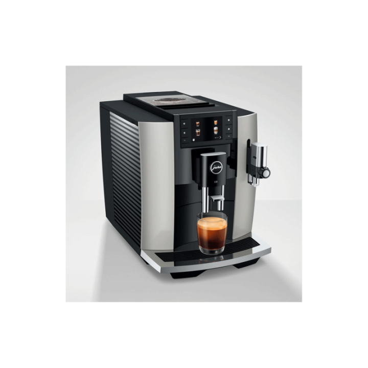 Jura E8 (EC) Platin Espressomaskine Inkl. Startpakke (DK sprog), Mælkebeholder, 3kg Rigtig Kaffe & Pleje