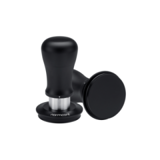 Normcore V5 Tamper med Fjeder & Titaniumsbelægning 58 mm Sort